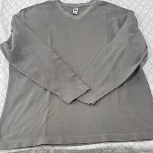 GAP Men's Gray V-Neck Sweater